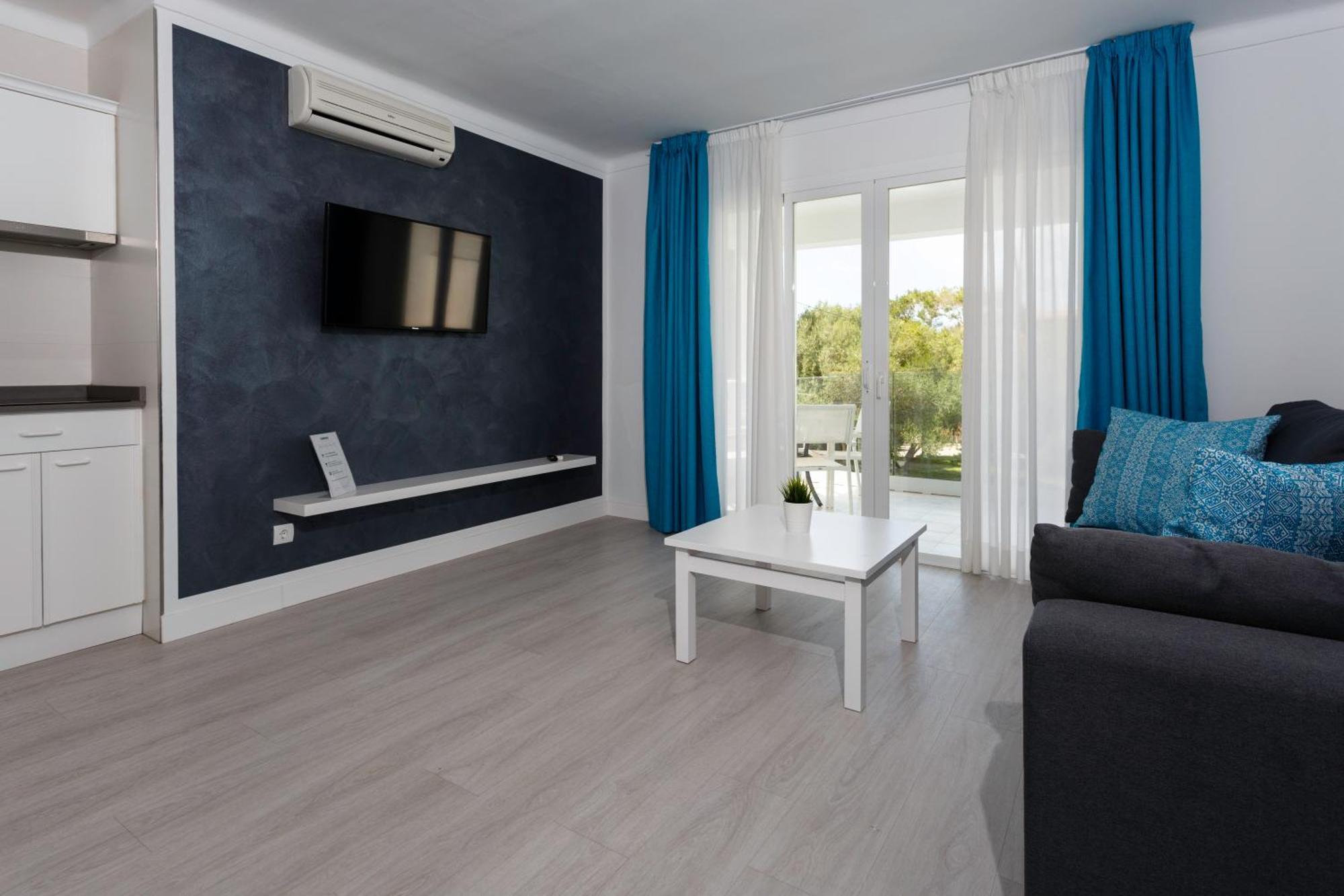 Ferrera Suites Cala Ferrera  Exterior photo